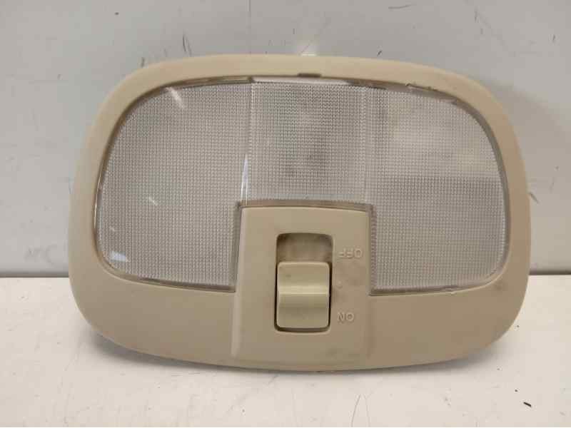 Recambio de luz interior para ssangyong rexton w limited 4wd referencia OEM IAM 8372008000  