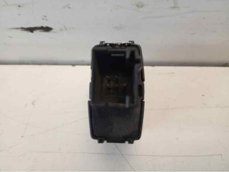 Recambio de warning para bmw serie 4 gran coupe (f36) 420d referencia OEM IAM 923178603  
