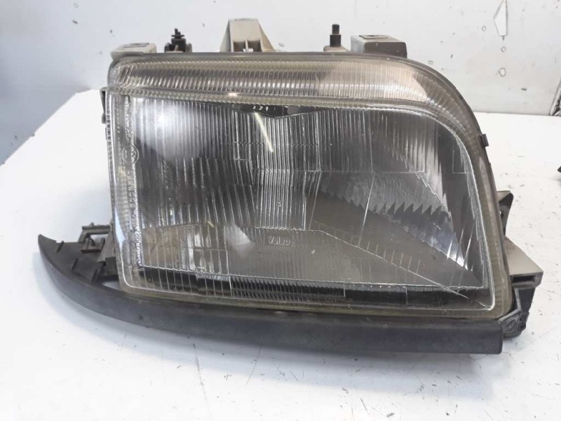Recambio de faro izquierdo para renault clio i fase i+ii (b/c57) 1.4 alize referencia OEM IAM 7701034146 11804021 10119131102