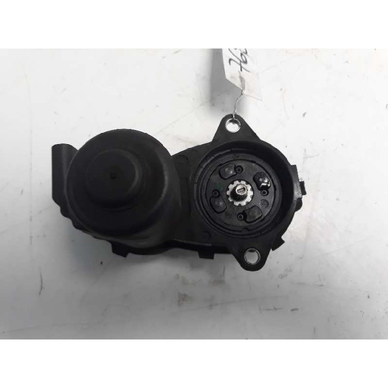 Recambio de pinza de freno trasera derecha para mercedes-benz clase cla (w117) cla 200 cdi (117.308) referencia OEM IAM A2464232