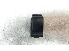 Recambio de mando elevalunas delantero derecho para toyota corolla verso (r1) 2.0 d-4d luna referencia OEM IAM 848100F010  