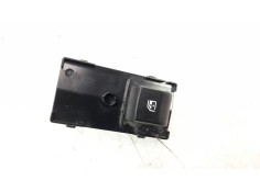 MANDO ELEVALUNAS DELANTERO DERECHO 93581R2200 93581R2200 