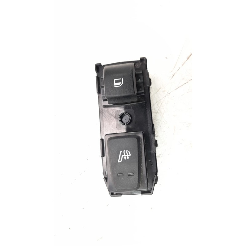 Recambio de mando elevalunas trasero izquierdo para kia sportage 1.6 gdi cat referencia OEM IAM 93581R2040  
