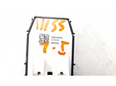 Recambio de mando elevalunas trasero izquierdo para kia sportage 1.6 gdi cat referencia OEM IAM 93581R2040   2