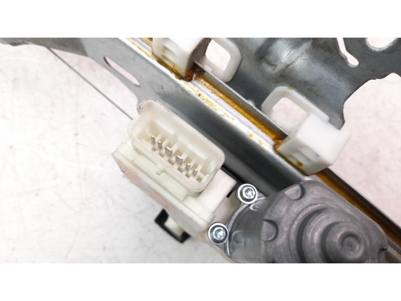 Recambio de elevalunas trasero izquierdo para nissan qashqai (j11) 1.2 16v cat referencia OEM IAM 82701HV00A  