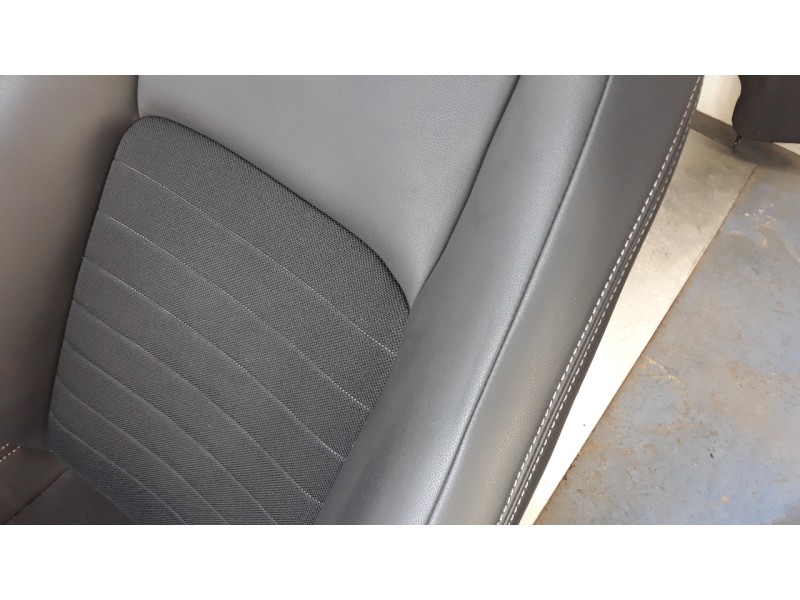 Recambio de juego asientos completo para lexus is 2.5 16v cat (híbrido) referencia OEM IAM 7107253G41A9  