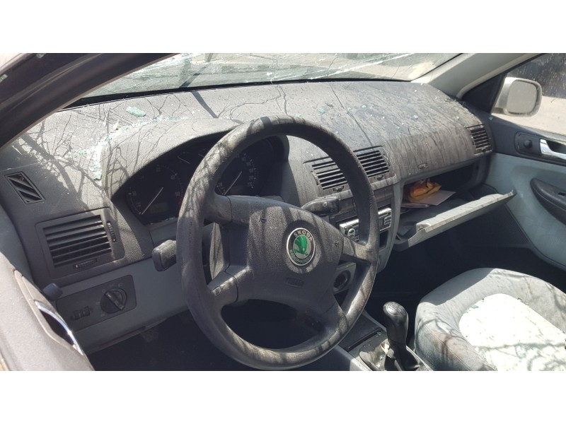 skoda fabia (6y2/6y3) del año 2002