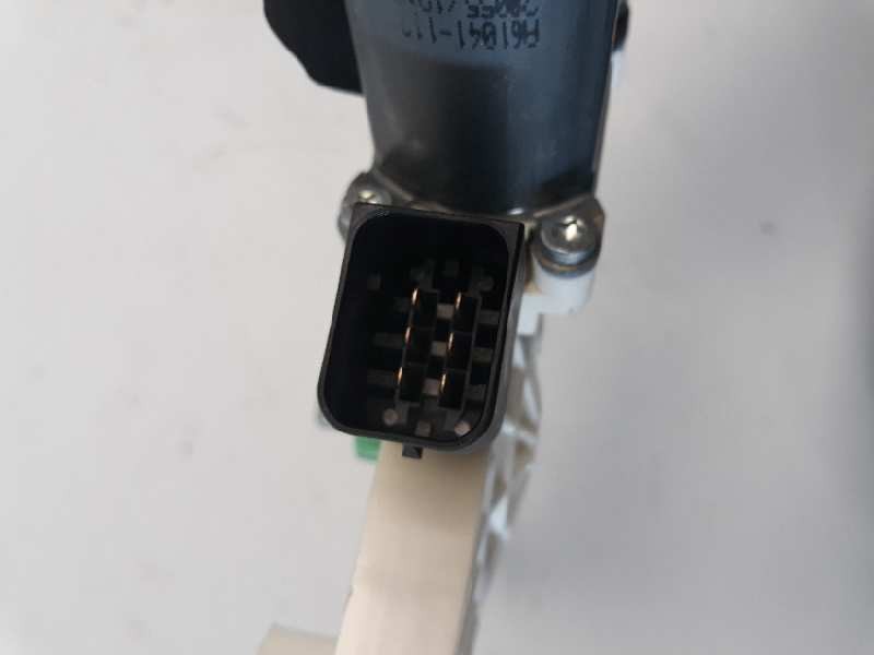 Recambio de motor elevalunas trasero derecho para mercedes-benz clase cla (w117) cla 200 cdi (117.308) referencia OEM IAM A55383