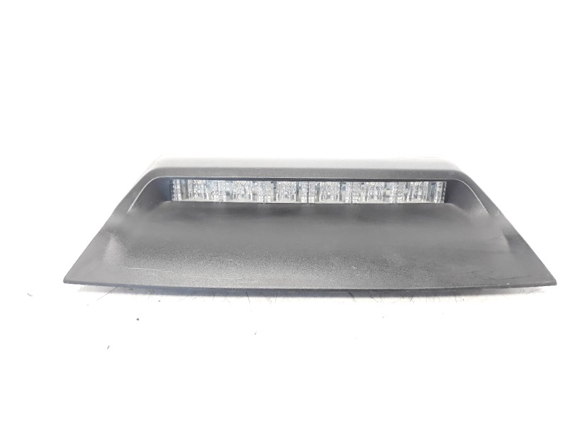 Recambio de luz central de freno para lexus is 2.5 16v cat (híbrido) referencia OEM IAM 8157030230  