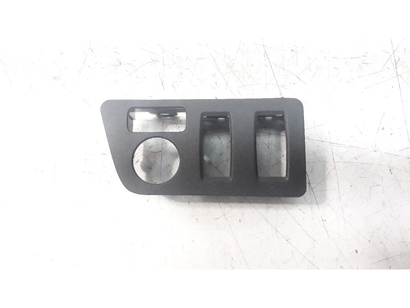 Recambio de moldura para dacia spring electric comfort referencia OEM IAM 251630719R  
