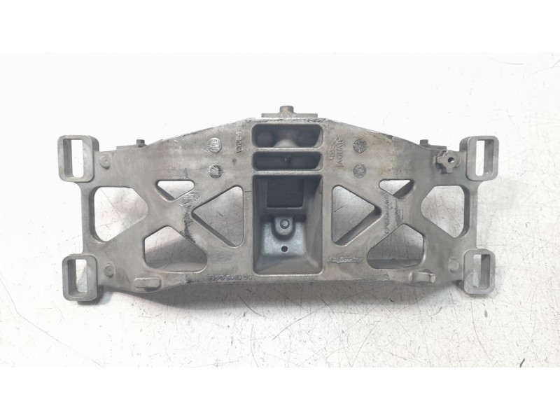Recambio de soporte motor derecho para jaguar xf 3.0 v6 diesel luxury referencia OEM IAM FW936A026CC  