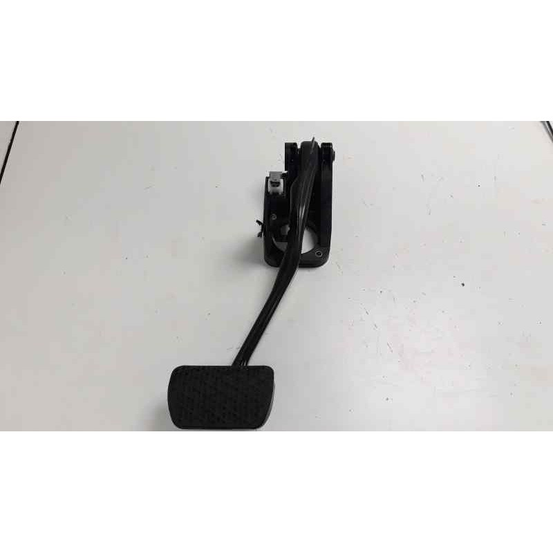 Recambio de pedal freno para mercedes-benz clase cla (w117) cla 200 cdi (117.308) referencia OEM IAM 2462900501  