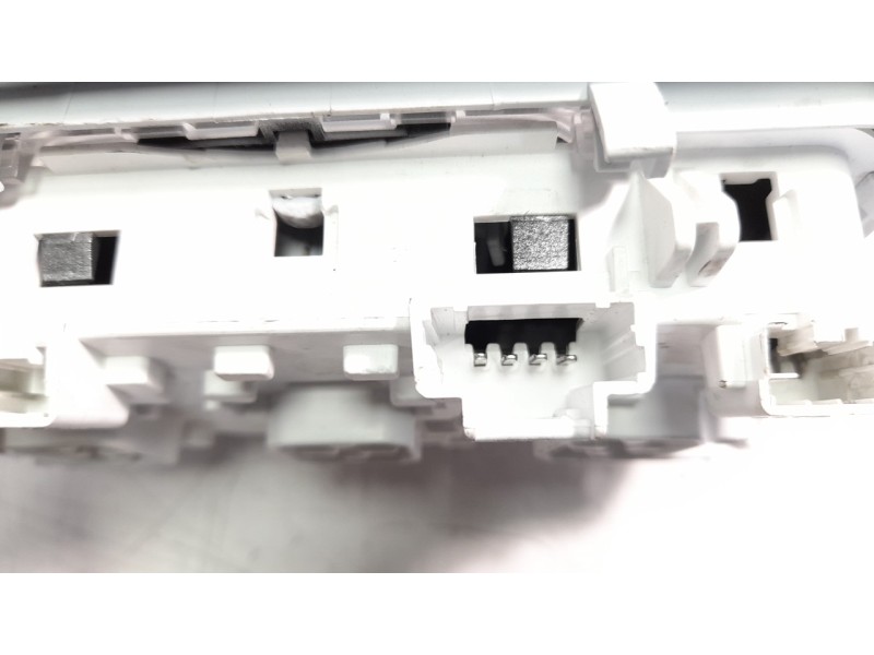 Recambio de luz interior para peugeot 308 referencia OEM IAM 96781443PR  