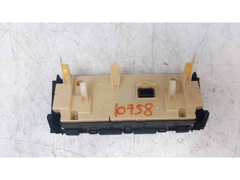 Recambio de mando climatizador para lexus is 2.5 16v cat (híbrido) referencia OEM IAM 8120853040B0  