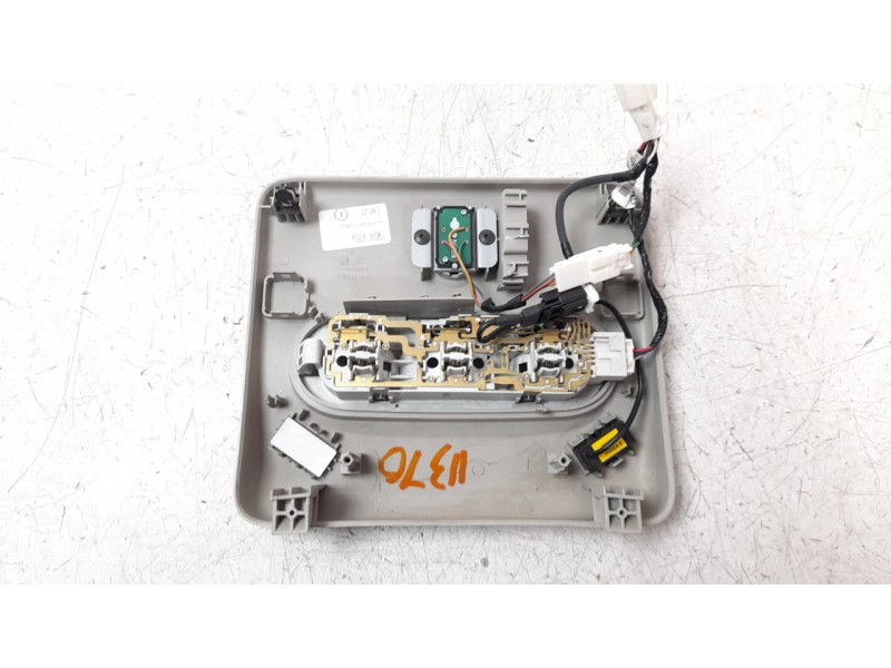 Recambio de luz interior para nissan qashqai (j11) 1.2 16v cat referencia OEM IAM B26430HV02A  