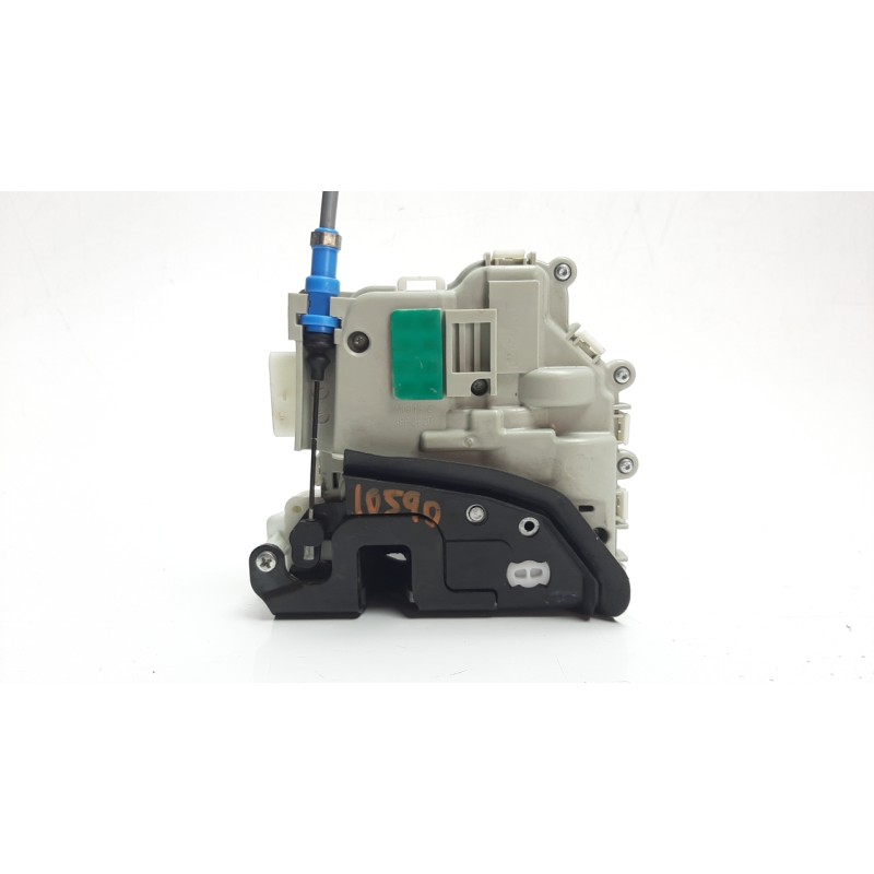 Recambio de cerradura puerta delantera derecha para audi a3 (8vk) 1.5 16v tsi act referencia OEM IAM 8X1837016C  EZCAU108