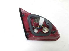 Recambio de piloto trasero derecho interior para kia cee´d 1.4 crdi cat referencia OEM IAM 92404A2000   2