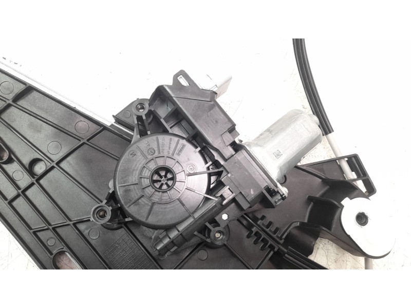 Recambio de elevalunas delantero izquierdo para peugeot 208 (p2) active referencia OEM IAM 9829043680  