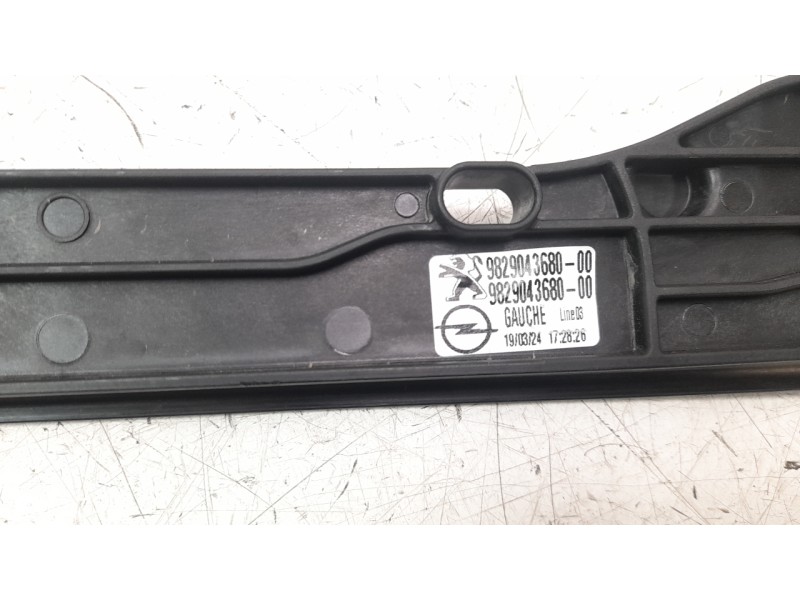Recambio de elevalunas delantero izquierdo para peugeot 208 (p2) active referencia OEM IAM 9829043680  