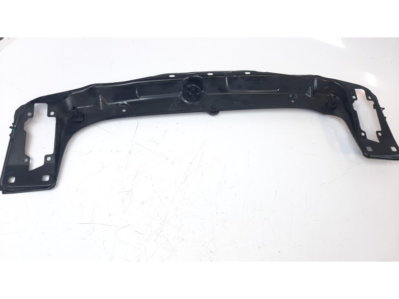 Recambio de travesaño superior para bmw serie 3 lim. (f30) 2.0 turbodiesel referencia OEM IAM 5164724578612  