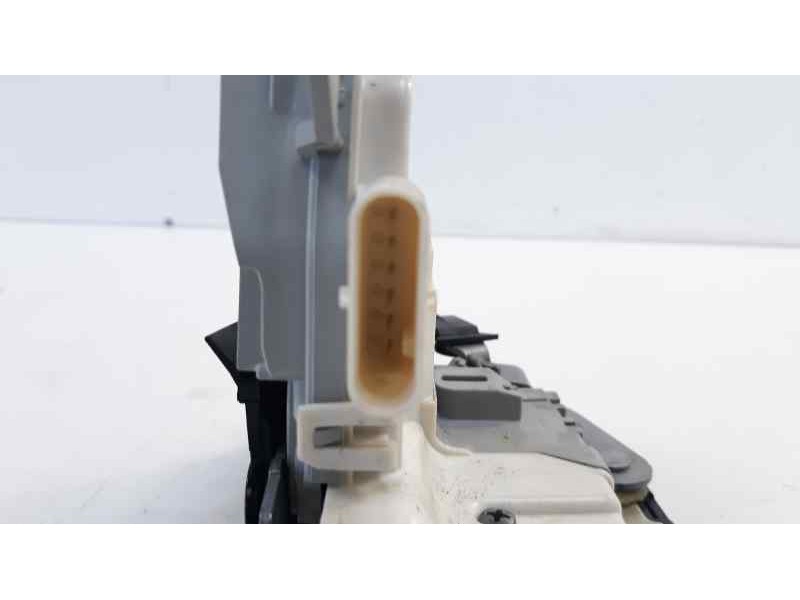 Recambio de cerradura puerta trasera izquierda para seat altea xl (5p5) i-tech referencia OEM IAM 5P0839011B  