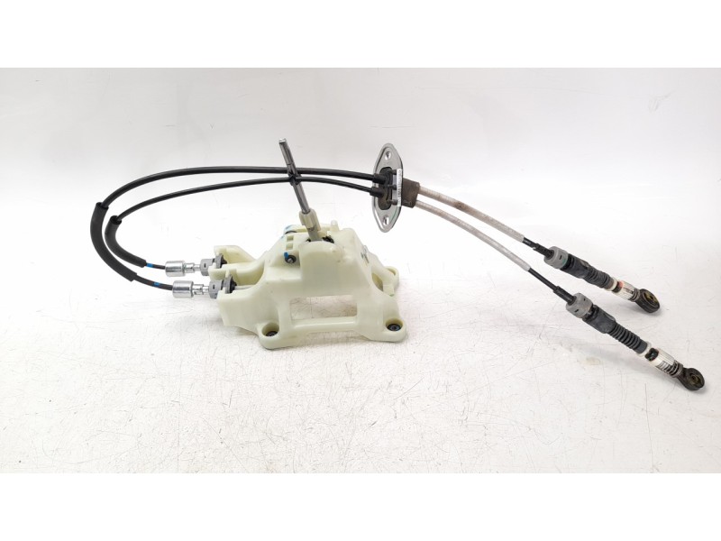 Recambio de palanca cambio para kia sportage 1.6 gdi cat referencia OEM IAM 43700R2120WK  