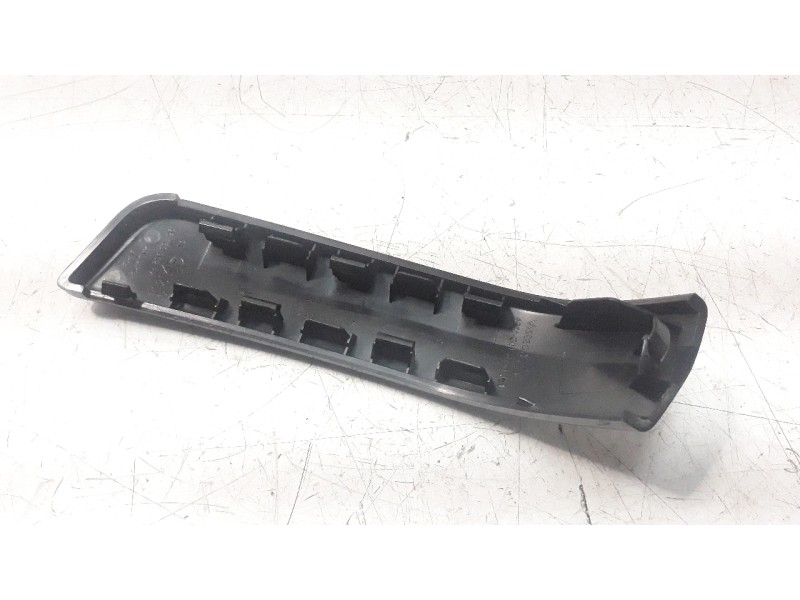 Recambio de moldura para peugeot 2008 (--.2013) 1.6 blue-hdi fap referencia OEM IAM 9676396277  