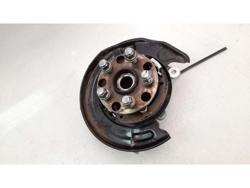 Recambio de mangueta trasera izquierda para lexus is 2.5 16v cat (híbrido) referencia OEM IAM 4230553020  
