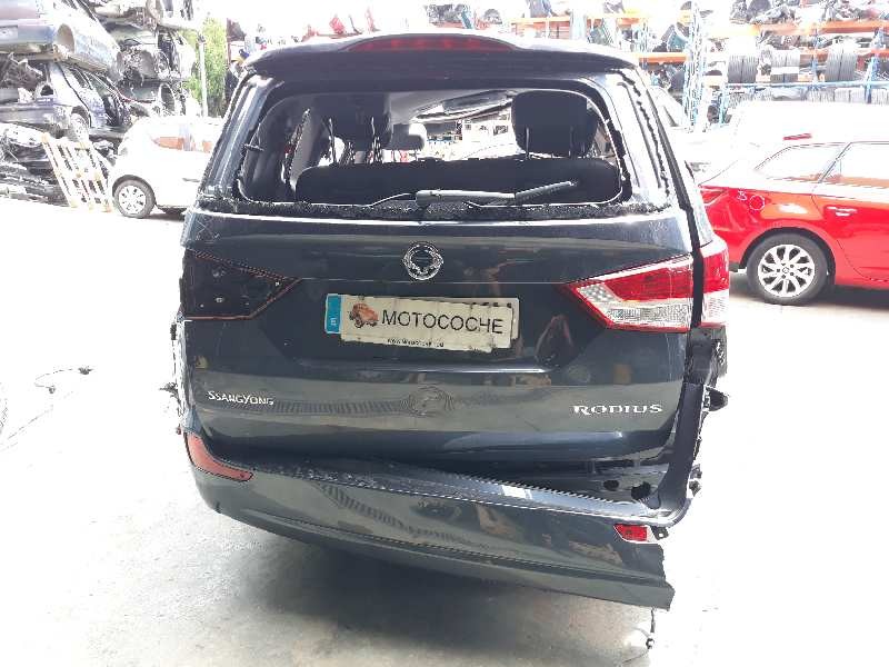 ssangyong rodius del año 2015