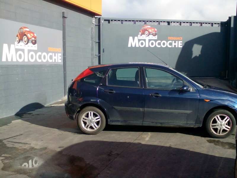 ford focus berlina (cak) del año 2003