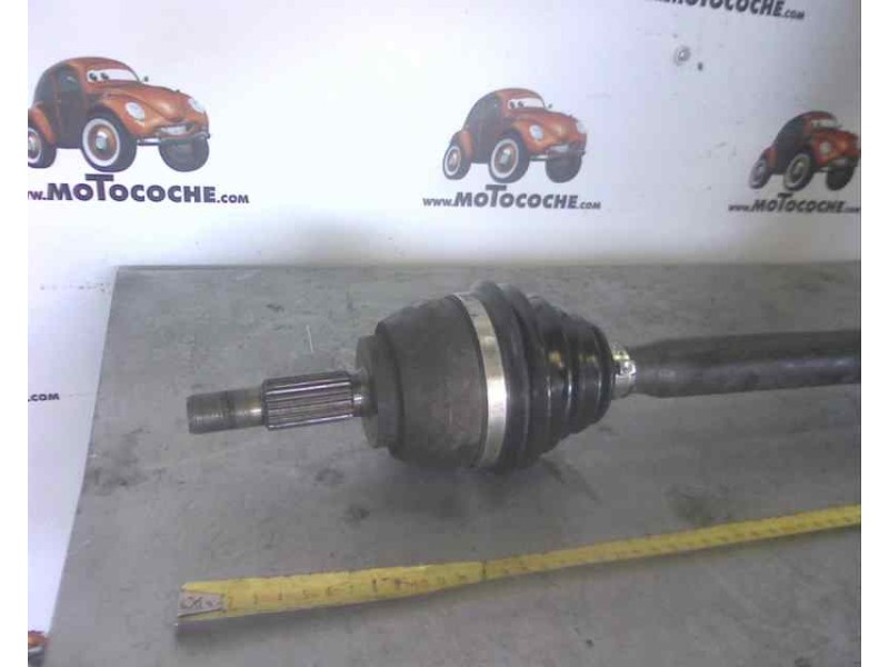 Recambio de transmision delantera izquierda para renault laguna (b56) 1.9 dti carminat (a) referencia OEM IAM 7711135204 R1352 