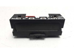 Recambio de pantalla multifuncion para renault megane ii berlina 5p confort dynamique referencia OEM IAM 8200107839  