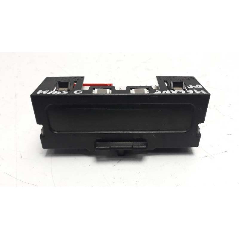 Recambio de pantalla multifuncion para renault megane ii berlina 5p confort dynamique referencia OEM IAM 8200107839  