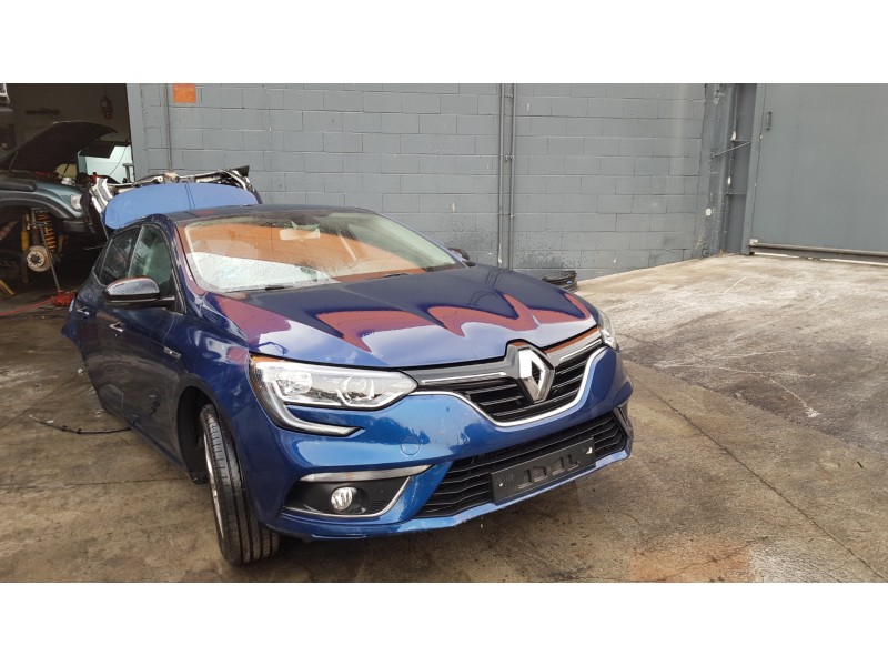 renault megane iv berlina 5p del año 2019