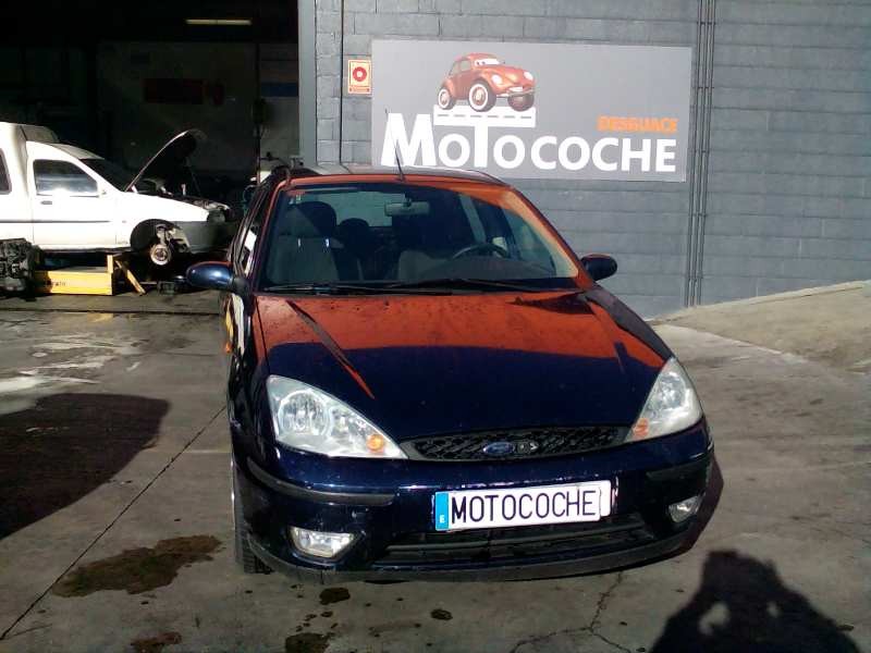 ford focus berlina (cak) del año 2003