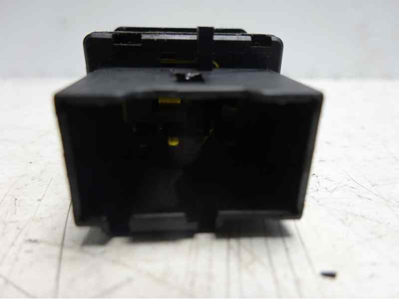 Recambio de warning para seat cordoba berlina (6l2) stella referencia OEM IAM 6L1953235A  