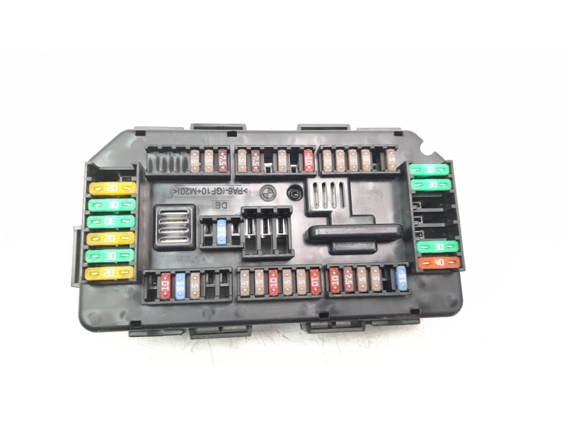 Recambio de caja reles / fusibles para bmw serie 3 gran turismo (f34) 2.0 16v turbodiesel referencia OEM IAM 938906801  
