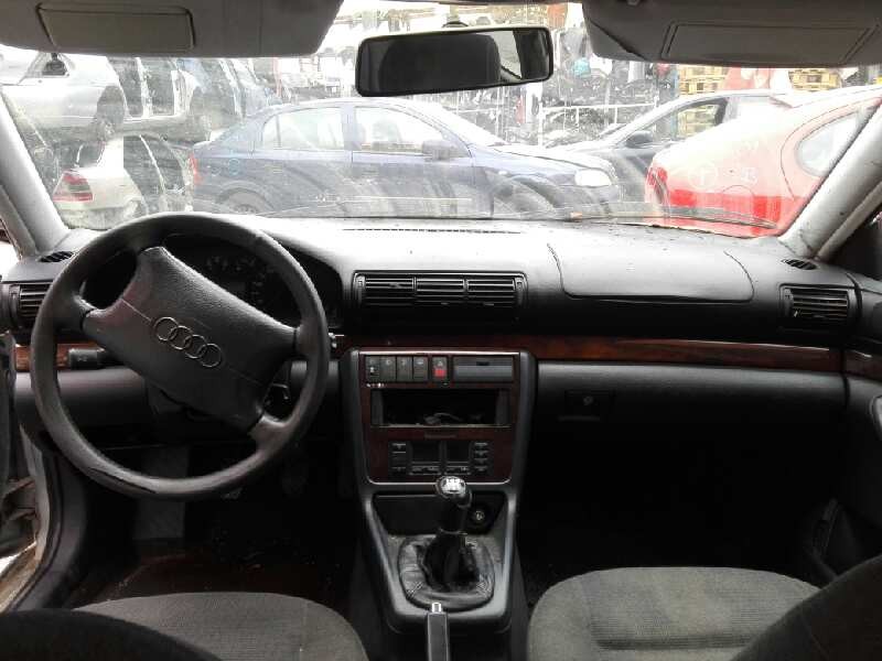 audi a4 berlina (b5) del año 1996