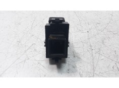 Recambio de mando elevalunas delantero derecho para toyota corolla verso (r1) 1.8 16v cat referencia OEM IAM 848100F010   2