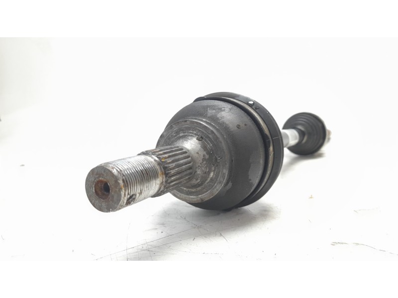 Recambio de transmision delantera derecha para citroen c4 cactus origins referencia OEM IAM 9811805880  