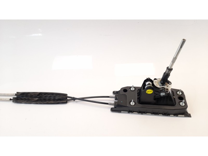 Recambio de palanca cambio para audi a3 (8vk) 1.5 16v tsi act referencia OEM IAM 5Q0711049AP  