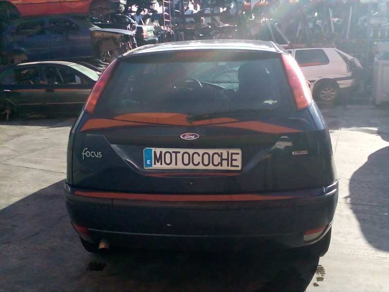 ford focus berlina (cak) del año 2003