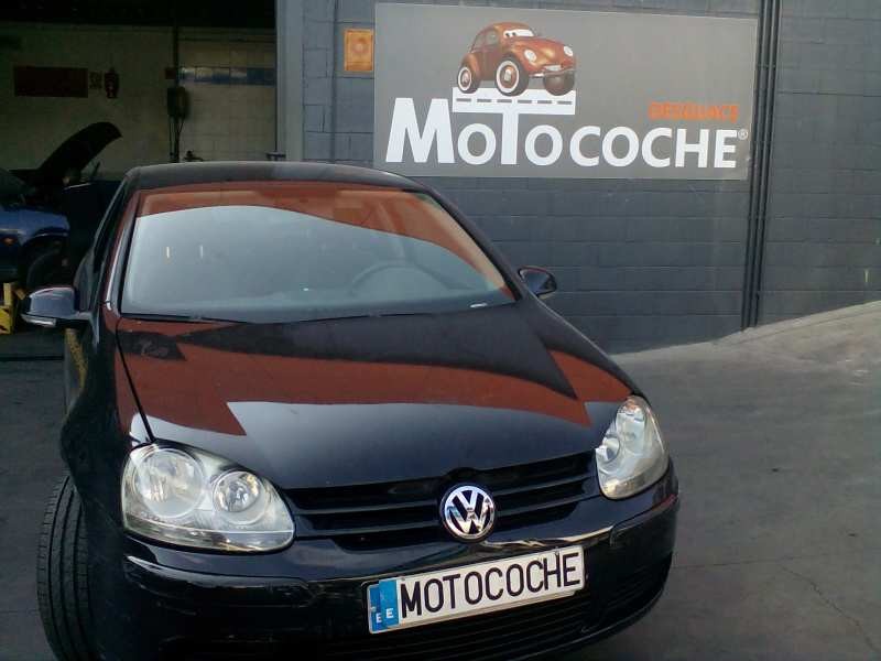 volkswagen golf v berlina (1k1) del año 2004
