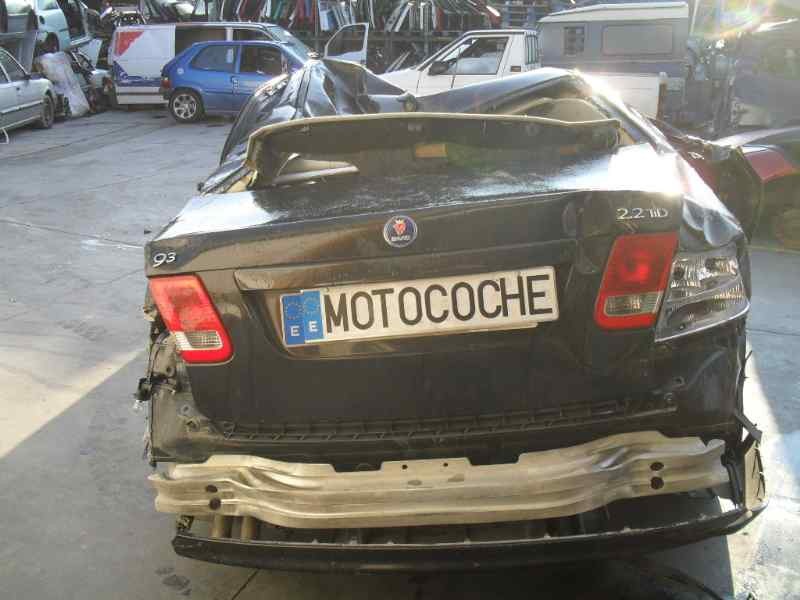 saab 9-3 berlina del año 2004