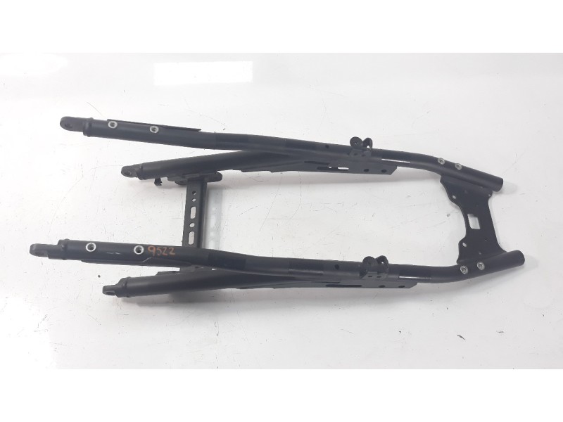 Recambio de subchasis trasero para yamaha xsr 900 xsr 900 referencia OEM IAM B902119000  