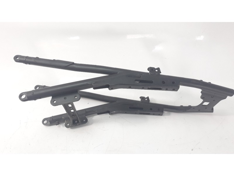 Recambio de subchasis trasero para yamaha xsr 900 xsr 900 referencia OEM IAM B902119000  