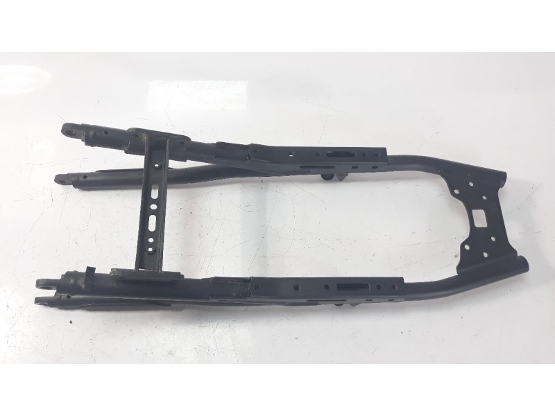 Recambio de subchasis trasero para yamaha xsr 900 xsr 900 referencia OEM IAM B902119000  