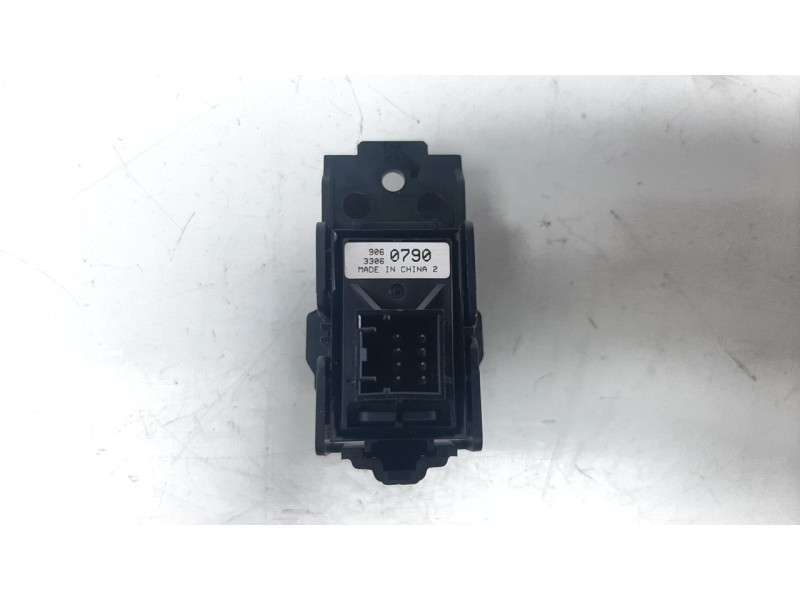 Recambio de interruptor para opel insignia berlina 1.6 cdti dpf referencia OEM IAM 9060790  
