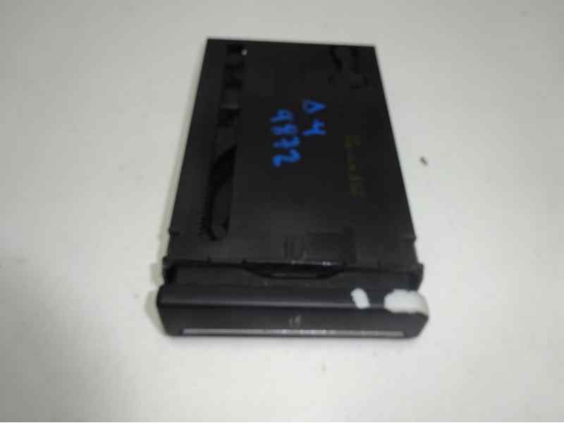 Recambio de moldura para audi a4 avant (8e) 1.9 tdi referencia OEM IAM 8E1862534K 41635 