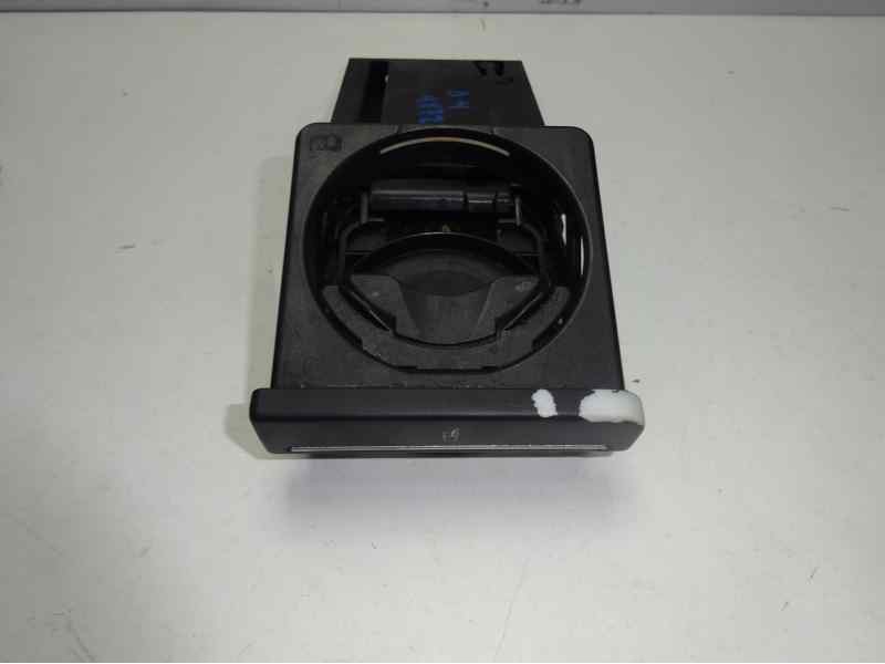 Recambio de moldura para audi a4 avant (8e) 1.9 tdi referencia OEM IAM 8E1862534K 41635 